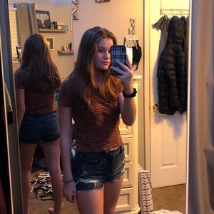 American eagle crop top